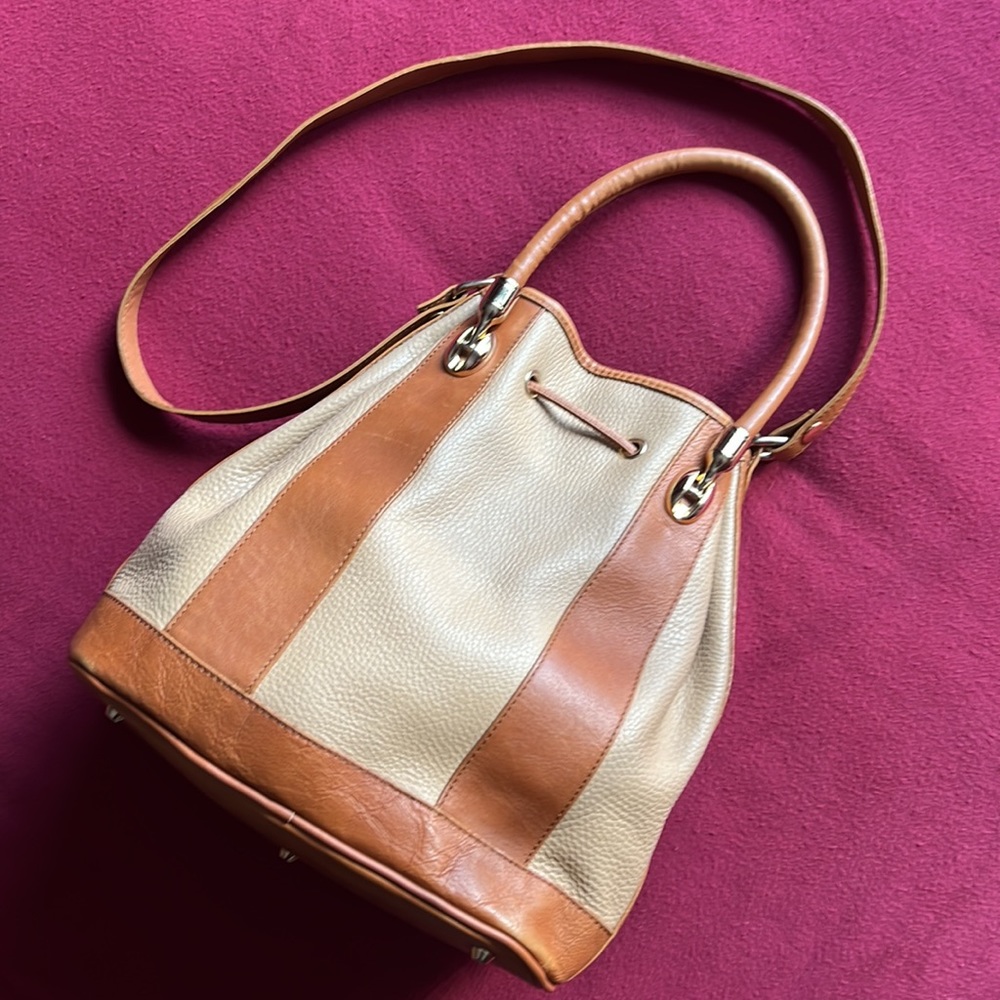 Valentina 2 Tone Pebbled Leather Bucket Bag w/ Drawstring and Shoulder S… - Picture 3 of 11